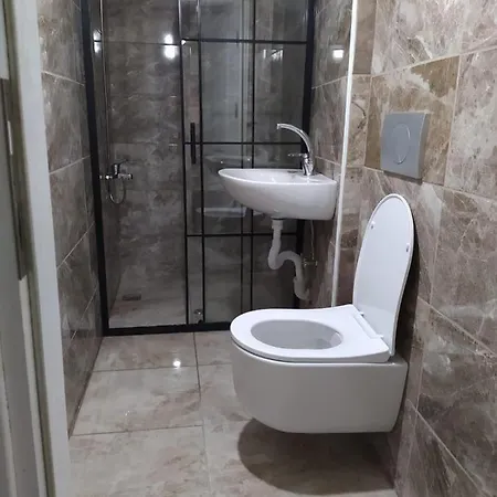 Ueskuedar Carsi * Istanbul